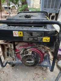 مولد اقصى ياباني شغاله السعر ١٧٥ العنوان بغداد  07812823487 الرقم بيه ...