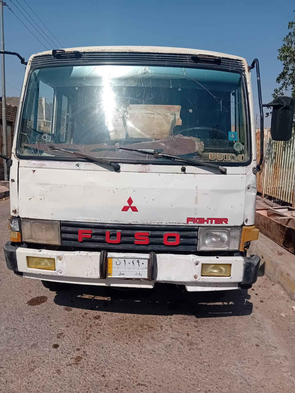 سلام عليكم ميسي بوشي93 للبيع مكفول من كير تانكي شاصي بس المكينه بيه تبخير قليل سياره جاهزه للعمل مال ماء رقم بغداد بسمي سنويه حوضيه وقود تنتهي 29  حموله. 7  الف ///// السعر 110  وبيه لطيبين اعيد نشر بسبب الوعود الكاذبه رجاءا الموشراي لايخابر اتصال
***********
