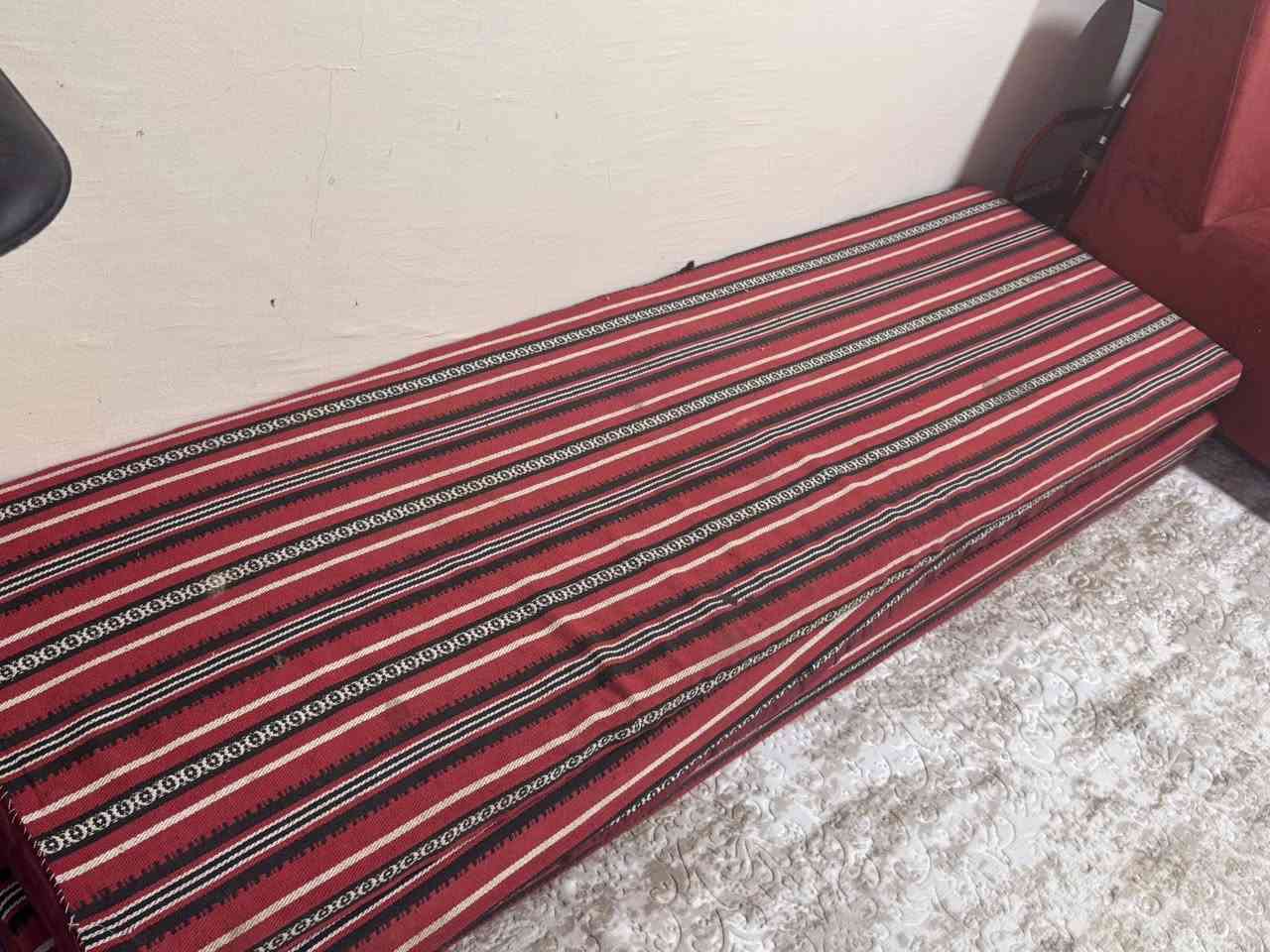 كعدة عربية اربع قطع ضهر وأرضيات للبيع


**إذا كنت صاحب هذا الإعلان وتريد حذفه لأي سبب، رجاءا أرسل رسالة إلى الدعم الفني**