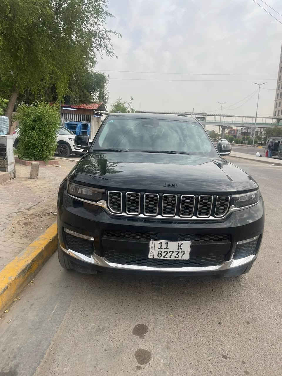 السلام عليكم جيب لمتدد موديل ٢٠٢٣ بدون ايرباكات بجم كبس حدثها طفيف جدا بدون اي دواخل وتبديل قطع اصليه نفس اللون رقم بغداد ماشيه ٤٠ عنوان بغداد *********** للعلم سبعه راكب VIP محرك ٣٦٠٠
