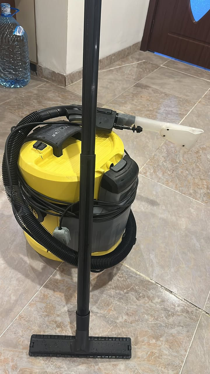 بيع: مكنسة كارتشر (استخدام منزلي) 🧹
مكنسة Kärcher أصلية، ألمانيا نظيفة جداً وشغالة 100% (استعمال شخصي بالبيت). ممتازة لشفط السجاد والكنب والسيارات.
• الحالة: بحالة جيدة جداً.
• السعر: 100 دولار نهائي.
لتواصل ***********
• ا
