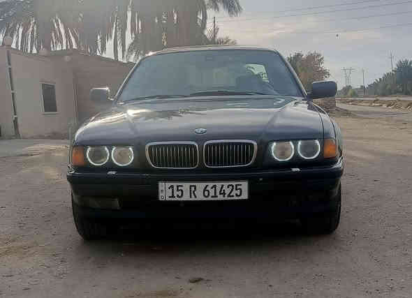 السلام عليكم للبيع BMW 740i خفاش فول مواصفات
⚡محرك وكير جدد 
⚡تبريد ثلج
⚡ محرك V8 740i
⚡سلايت جام 
⚡ رقم دولي
⚡بردة كهرباء
⚡صندوق شفط
⚡كشنات جلد كهرباء
⚡تخم تاير اصلي
⚡3شاشات
⚡تحكم ستيرن
⚡لايت زنون بلادي
   @@ السعر 75 $ @@
  للاستفسار الاتصال على ***********
