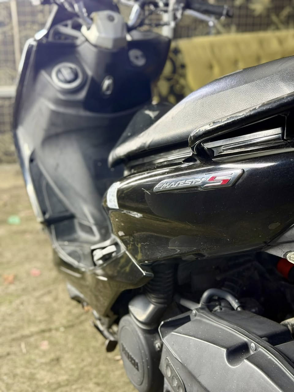 سلام عليكم 👋🏼
متاح ماجسته S 

MAJESTY S

الدراجه كفاله عامه👌🏻✅

الدراجه ماشيه(60,000)🧐

حجم المحرك{155cc}😇

نضام دسك خلفي و امامي 💨

استاند صفح حساس ☺️

الدراجه احله من الصوره بالف مره 💯

العنوان< بغداد_الشعله>🏠
الرقم : ***********📞
السعر ( اتصل و تدلل)🈸
ملاحضه : ما متواجد فيس ..!
