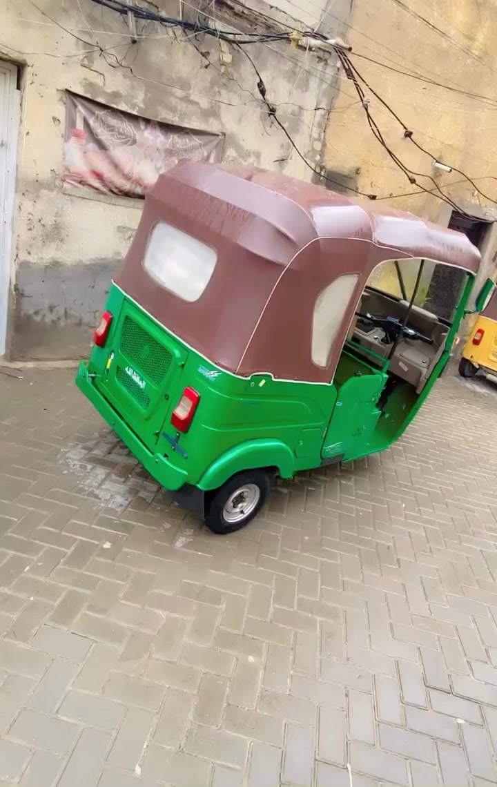 تكتك 2022 شهر 11 بسمي رقم نكليزي  كفاله عنواني مديه الصدر تكتك جابت سعر فرق قليل على سعر لريده اني لله شاهد تكتك ما ذب عليه كلشي كبل تطلع الشغل بيهة 💚🙏🏽


**إذا كنت صاحب هذا الإعلان وتريد حذفه لأي سبب، رجاءا أرسل رسالة إلى الدعم الفني**