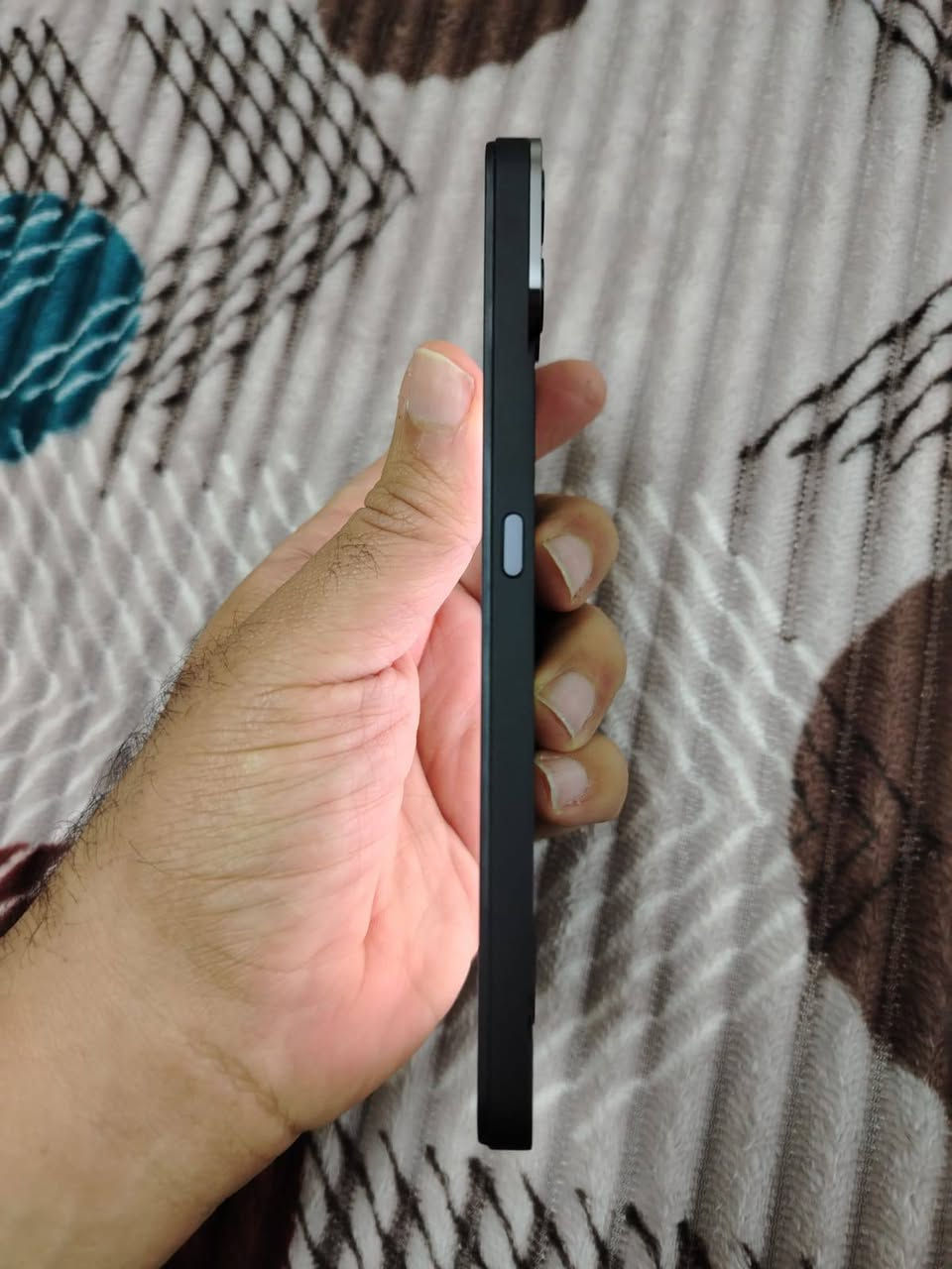 نوثينك اس ام تي 1
جديد اقل الشهر مستخدم

بدون ملحقات

جهاز عملاق شرق اوسط دبل شريحه

معالج 7300 دامن ستي 90 فريم 

شاشه اوملد فول أج دي بلص 

بصمه مدمجه بالشاشه

بطاريه 5000 ملي امبير

شحن تايبسي ويدعم الشحن العكسي

جهاز فول مواصفات

مكاني نجف ***********
