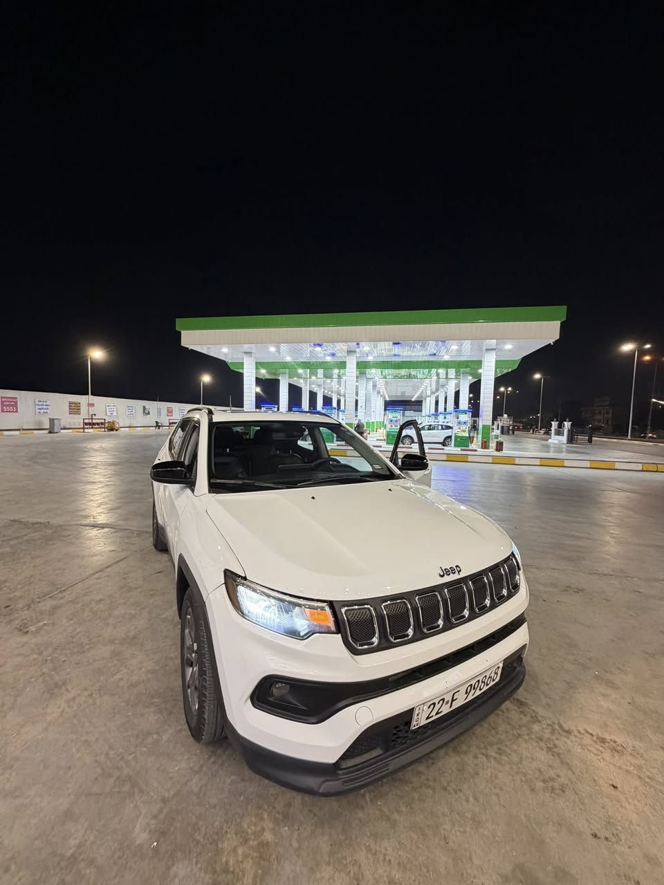 السلام عليكم جيب 2022
كفاله لغد وشاصي وايرباك ودواخل
ضربه بسيطه ناشره بل منشور
المواصفات 
بصمه
شاشه
كامره
هند بريك كهرباء
بانوراما 
جلد
اشاره بلمري
تحكمات ستيرن
رادار 
توقف ذاتي
العنوان حي الخضراء بغداد
رقم اربيل 
ماشيه 26 الف 
الاتصال ***********
السعر 164 وبيه مجال
