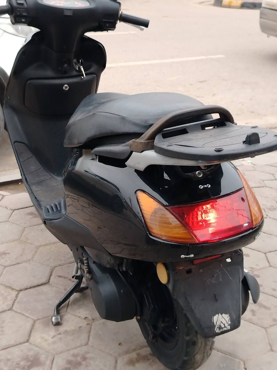 السلام عليكم دراجه سبيسي ياباني كفرات تجاري ابو الختم دراجه مجفته تجفيت جديد لايت عالي ناصي قفل جنطه وقفل ستيرن كله شغال مكاني كوت الزهراء السعر 700 وبيه مجال للاستفسار الاتصال على الرقم *********** او خاص
