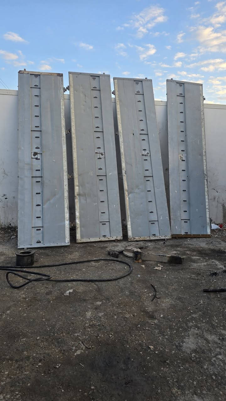 تاقم لاوانەی 80کامل ئەشییای لەگەڵە شوێن کەلار ***********
