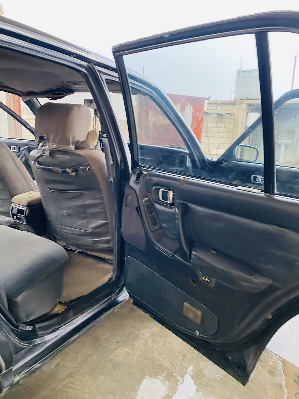 السلام عليكم
سياره للبيع
ارنب 1994محور
لون نيلي 
صدر جديد(خلفي-امامي)
(محرك2.5الشلعه خير من الله)
داخل نظيف 
(تايرات جدد)
(السياره ماتحط عليهاا)
السعر 60وبيه مجال 
رقم الهاتف: 
علي مريس 0782 187 5681
مكان-صلاح الدين بيجي قريه البعيجي
