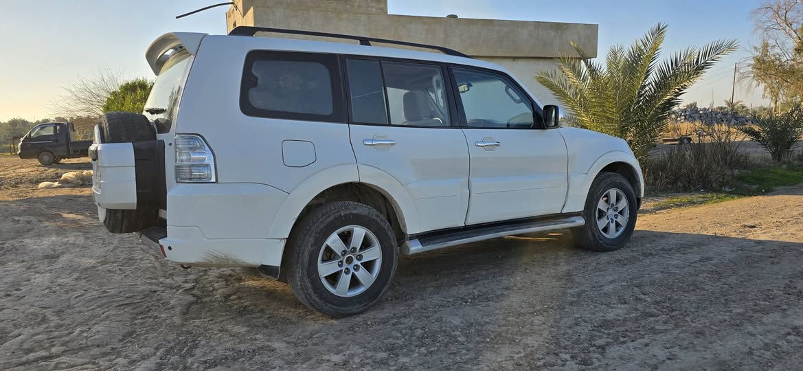 للبيع باجيرو حبتور 2008 مكفوله كفاله عامه فول مواصفات فتحه كشن كهرباء ثلاجه تبريد تتفئه كهربائيات صدر مكينه 3500 مكفوله داخل بيجي رقم بابل هوه اوسنويه جديد صادره ارقام انكليزي السعر 100$ وبيها مجال شي بسيط للستفسار *********** ***********
