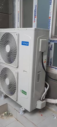 تم بحمد نصب سبالت نوع كنتوري  وعمل فاكيوم ونصب ارجل للقطع الخارجيه  لل...