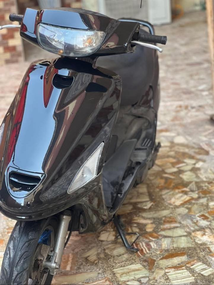 سلام عليكم 
دراجه فراشه للبيع الدراجه مجفته بس نضيفه كلش من ناحيه كلشي السعر 425قفل قفل قفل مكاني نجف ***********
