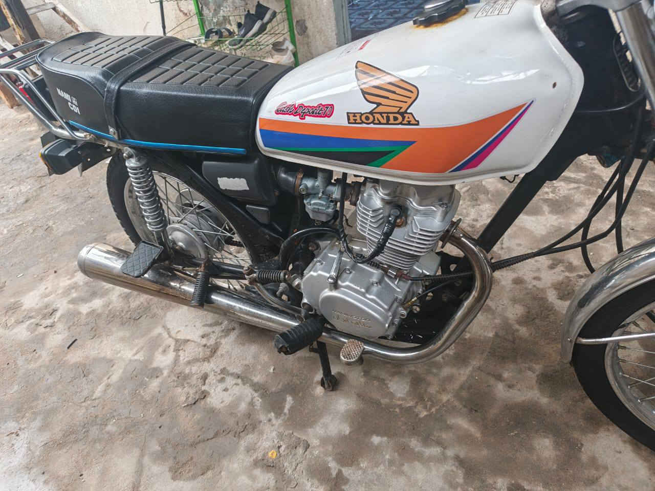 دراجه ايراني رقم وسنويه تحويل ثاني يوم السعر مليون ونص قفل ***********
