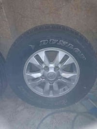 السلام عليك تايرات لاند كروز للبيع عدد 4  2منهن تاير ويل 2 فقط تاير  ع...
