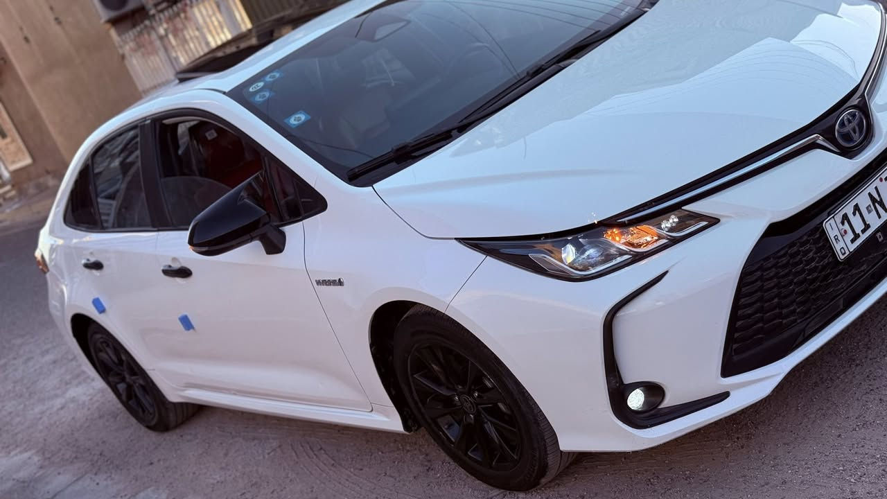 كورلا  خليجي هايبرد ٢٠٢٣ فول مواصفات
جديده كلش بحالة الوكالة مكفولة كفاله عامة مصروف عليها كماليات وتغليف عازل حراري جامات
ماشيه ٤٠
مواصفات 
🔹فتحة 
🔹دخول ذكي بدون مفتاح 
🔹بصمة ابواب 
🔹اشاير بل مري 
🔹لايت زينون 
🔹ماطور لايت (يصعد وينزل )
🔹اوتو لايت عالي
🔹اوتو هولد 
🔹سايد بريك بصمة ذكي 
🔹وضعيات قيادة 
🔹دركة خياط 
🔹لد نهاري + اشارة لد 
🔹تبريد ❄️ ثلج  قطعتين 
🔹شاشة كار بلي بلوتوث 
🔹داخل جلد اسود
🔹قيادة ذاتية +رادار 
🔹تحذير عند خروج عند مسار +بريك ذاتزي عند حاجة 
🔹منافذ طاقة امامية وخلفية 
🔹ويل كب 
كفاله عامه 
السعر ١٤٢ وبيه مجال قليل 
مكاني بغداد حي الاعلام
***********

