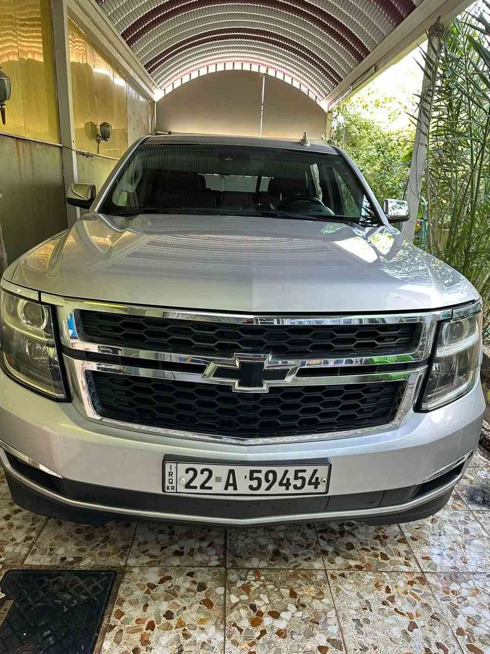 السلام عليكم تاهو 2017 Ltحادثه جاملغ امامي السياره كلش جديده السعر 290 وبيها مجال اي استفسار على الرقم ***********
