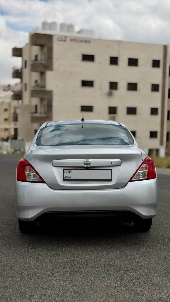 نيسان صني 2016 — خصوصي الأصلي (فحص كامل)

***********️⃣7️⃣9️⃣3️⃣6️⃣8️⃣8️⃣8️⃣3️⃣7️⃣
‎📍مالك ثاني من الشركة
📍ممشى 130 ألف كم فقط
📍سيارة اقتصادية جداً بالاستهلاك
⛽ تمشي بالتنكة تقريباً:
• 270 كم داخلي
• 300 كم خارجي

السيارة فيها العديد من الإضافات، أهمها:
•جير أوتوماتيك
•مكيف حامي / بارد ممتاز
•فرش جلد
•تلبيسة جلد لحماية سقف السيارة من الداخل
•المسجل الأصلي ويدعم USB & AUX & CD
•قزاز كهرباء
•عداد لكشف الأعطال
•غرفة بيج نظيفة مع فرش جلد أسود
•ميزة إعادة ضبط (Reset) للأعطال مع وضعية استعراض ومميزات إضافية
*ويوجد العديد من الاضافات*

*أعتذر من التجار*
الله يبارك لصاحب النصيب عمان, محافظة عمان


**إذا كنت صاحب هذا الإعلان وتريد حذفه لأي سبب، رجاءا أرسل رسالة إلى الدعم الفني**