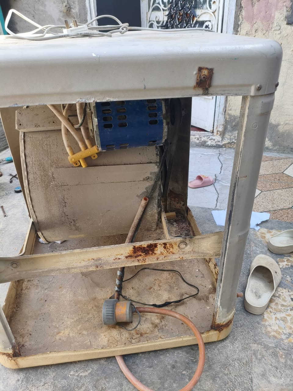 مبردة السعودية شرط الشغل السعر 60 مبردة أيراني شرط الشغل السعر 60 الرقم ***********
