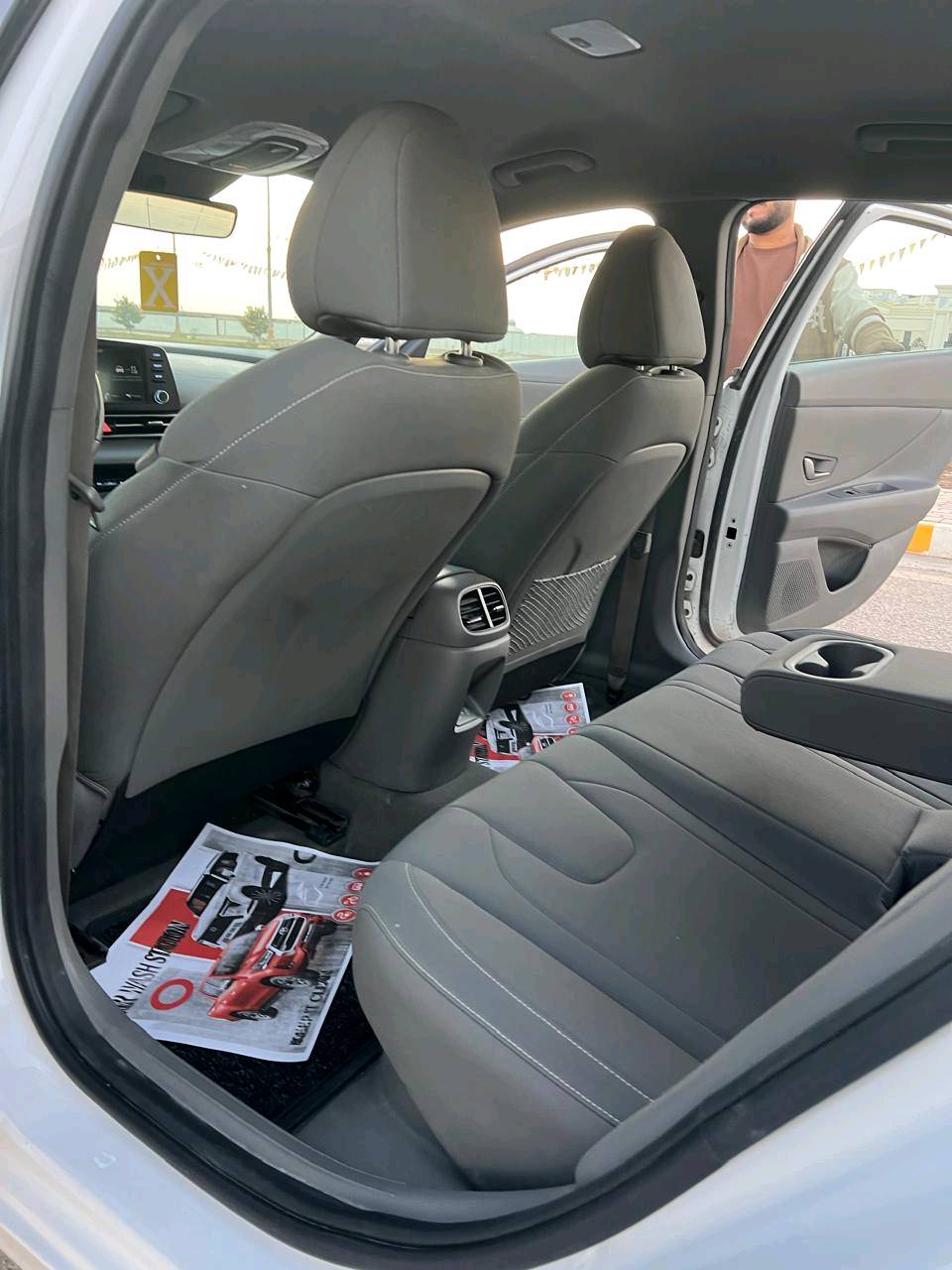 النترا هايبرد 2024
 السعر 150
ماشيه 55
بجم كبس 
تبديل بابين نفس اللون وصبغ الدوسه 
بصمه
رادار 
شاشه تبريد منفصل 
تحديد مسار 
مانع انزلاق 
3 انظمه قياده 
سايد بريك دكمه 
تبريد قطعتين 
اشاير بلمرايه 