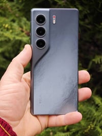 كامون ٤٠ برو ٥G • رام ١٢ • ٢٥٦ جيجا