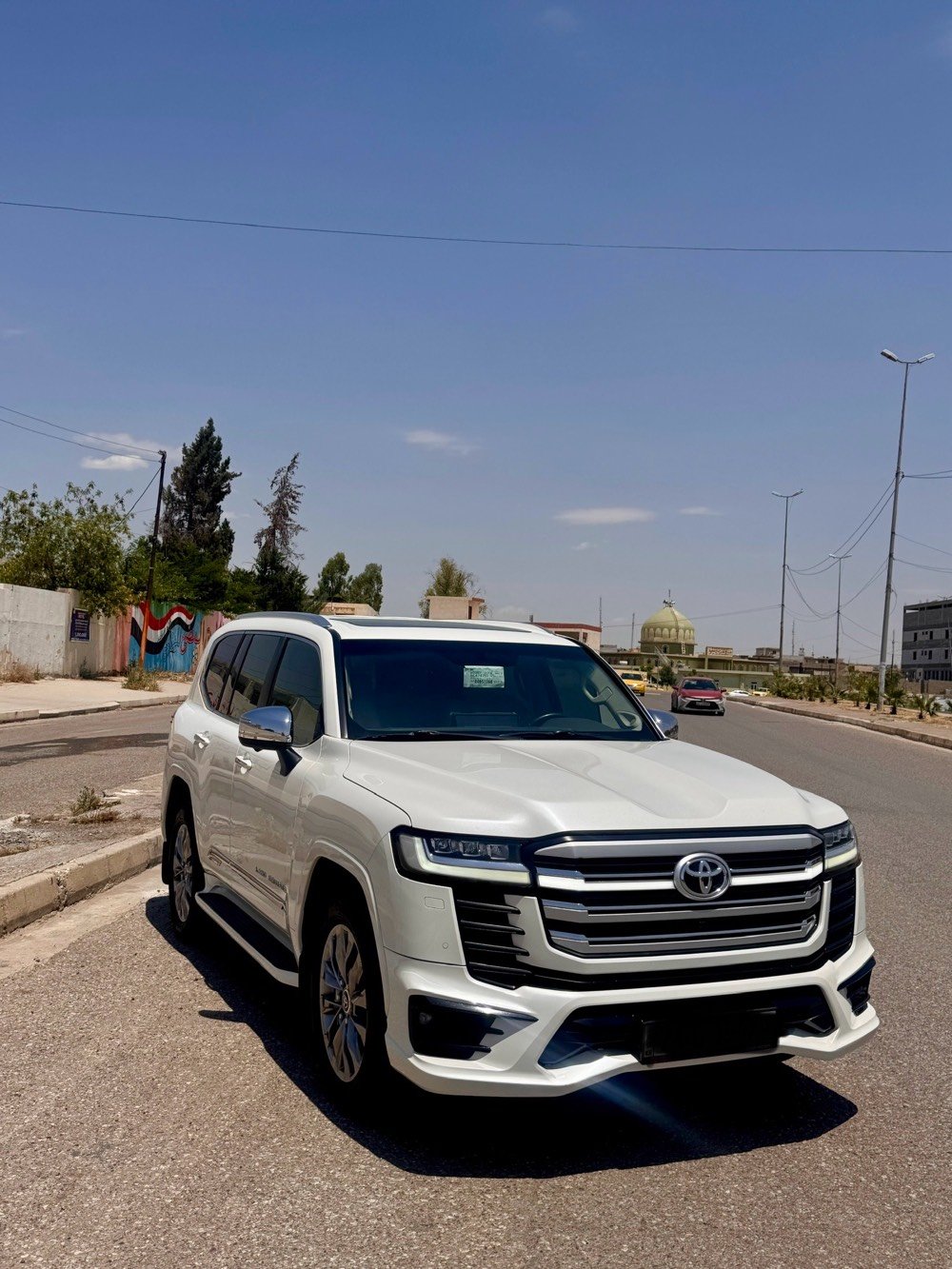 لاندكروزر 2024 vx lametd السيارة كفاله عامه ماشيه 37 الف مكان السياره الموصل السعر 760