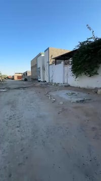 بيت زراعي • ١٨٠م • مجاور مجمع الشبيلي