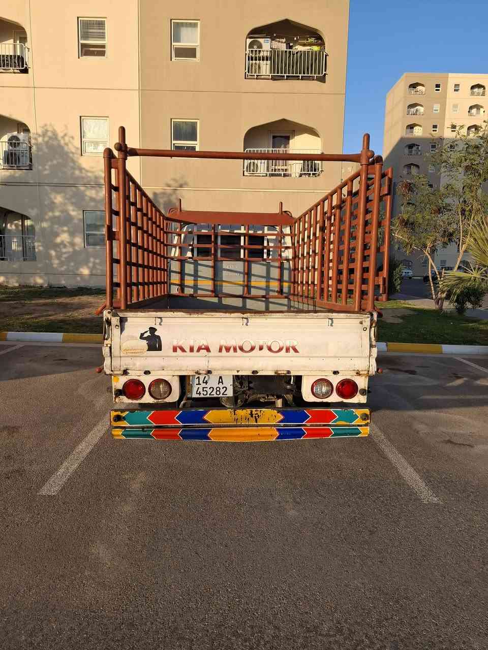 سلام عليكم كيا فحل سياره جديده للبيع تفاصيل اكثر اتصل ***********
