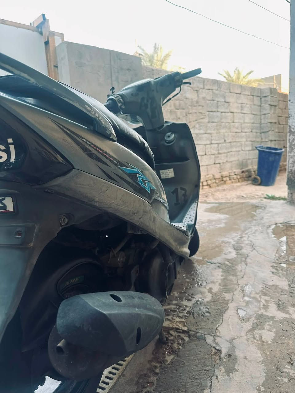 السلام عليكم ماكس للبيع ما مفتوحه مابيه اي خلل بيه نقوصات خارجيه بسيطه السعر خاص العنوان العروبه ٢ 
رقمي ***********
