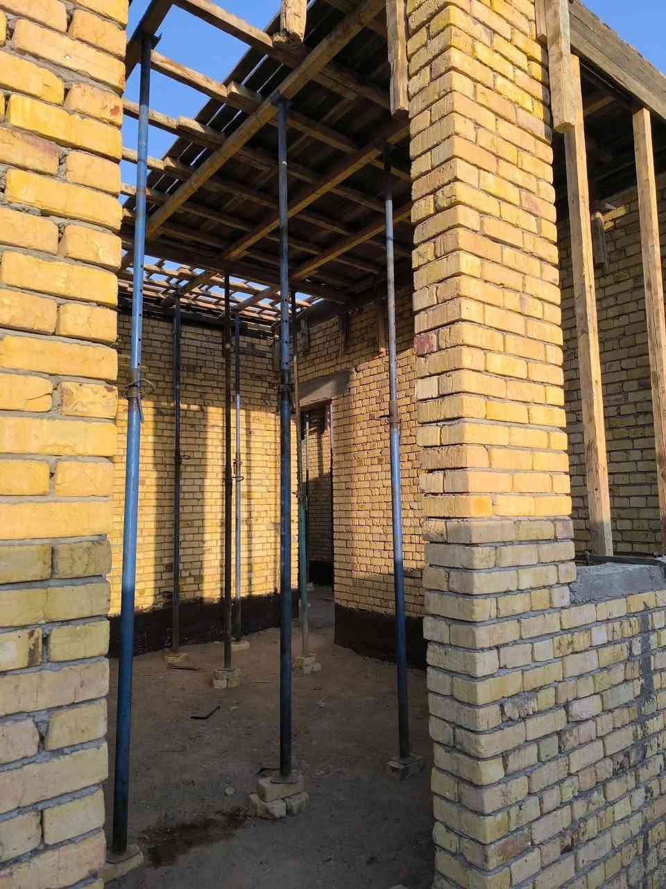 اعمال القالب لسقف الطابق الارضي 
احد مواقعنا داخل الشطره 🏠
مكتب رؤية المستقبل الهندسي اختياركم الأمثل داخل الشطره
حاب تبني بيتك و تريد تخلص من دوخت البناء ما عليك بس تراسلنا نسلم هيكل جاهز او تسليم مفتاح خلال وقت قصير 
او أشراف بنظام النسبة 
طبعاً سعر المتر الهيكل بس ب180 الف 
تسليم مفتاح المتر ب400 الف
 العنوان الشطرة شارع جليل فضيل مجاور الهلال الاحمر 
م. محمد الخيكاني 
***********
