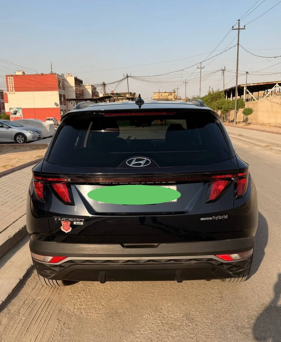 سلام عليكم
هونداي توسان هايبرد  موديل 2024 
حادث بسيط بسعر 197$$ 
ماشي شي قليل بدون ارباك رقم بغداد
مكاني بغداد
تليفون  ***********
