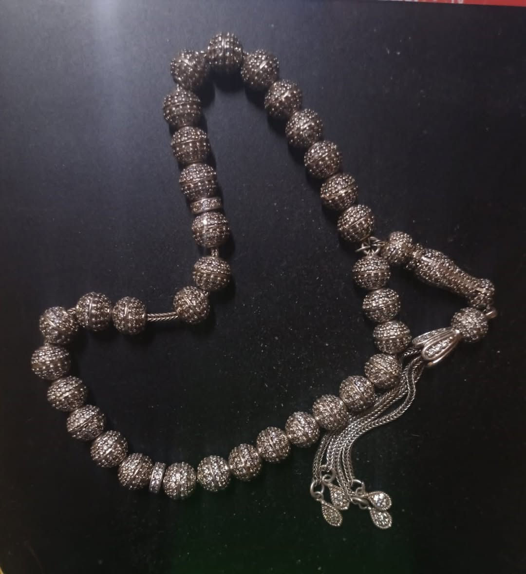 مسبحة فضة مطعمة بالزركون - مختومة 925 - الوزن 51.8 غرام - غير مستعملة - السعر مع التوصيل 210 الاف - (سعر الغرام 4 الاف)


**إذا كنت صاحب هذا الإعلان وتريد حذفه لأي سبب، رجاءا أرسل رسالة إلى الدعم الفني**