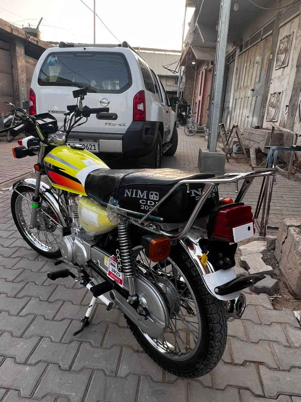 السلام عليكم اربعه كير نامه 23 اوراق اصولي ما معمره دراجه نضيفه مكان دراجه واسط الاستفسار *********** مكلف بنشر
