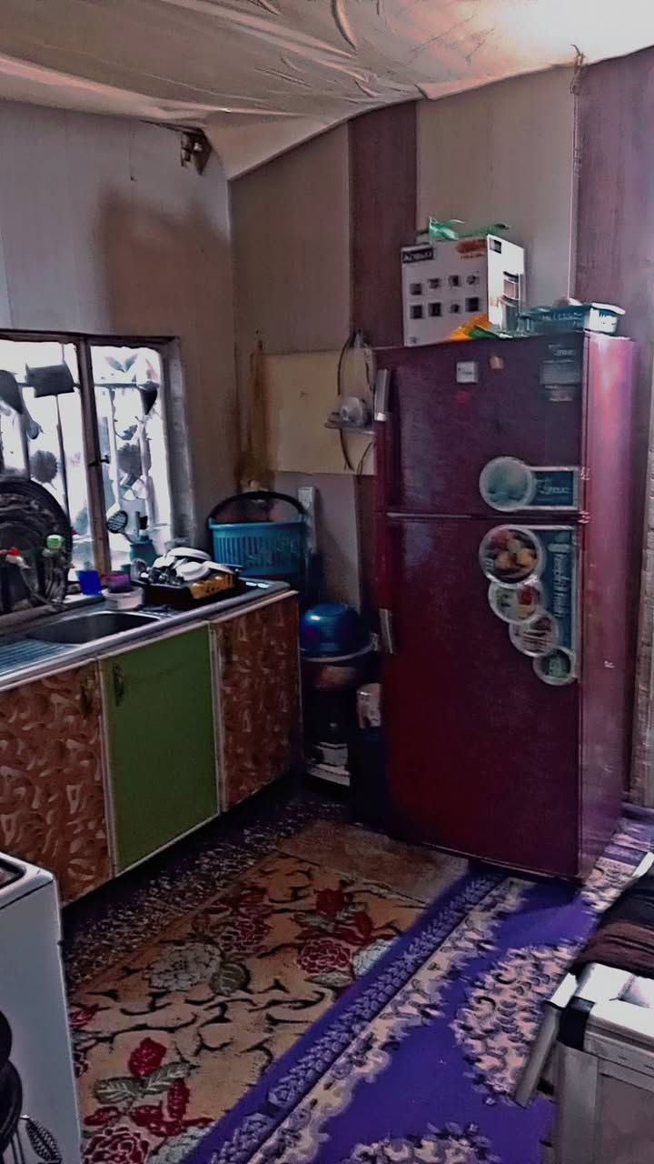 السلام عليكم بيت تجاوز للبيع  في منطقة ام الكبر مقابيل حي اور قرع كوفي السلطان فرع معمل الرحلات ثاني بيت ع شارع مساحة البيت ٧٠ متر كامل خدمات ماء وكهرباء ومجاري والتبليط قيد الانشاء السعر ٢٧ وبي مجال للاستفسار ***********
