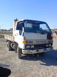 دوج تيوتا للبيع محرك وكير مكفول سنويه لل 27 رقم بغداد تحويل مباشر   مو...