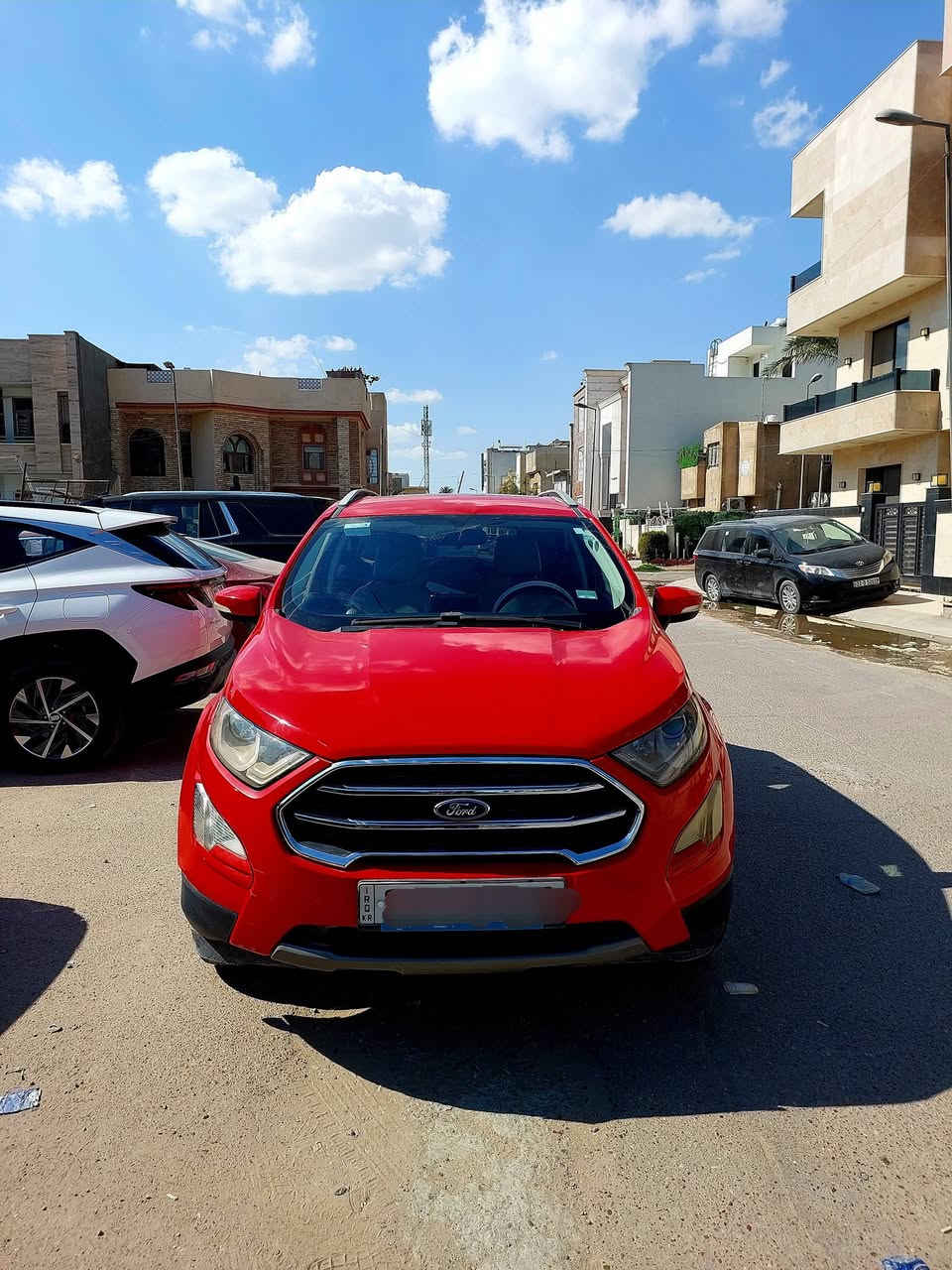 للبيع فورد ايكو سبورت  مكانها بغداد 
موديل 2021
 فئة تيتانيوم فول مواصفات اعلى فئة بهل سيارة
4 سلندر 
محرك 2.0 تنفس طبيعي اقتصادي 
كير اوتو
اللون الاحمر المميز شبابي
تحكمات ستيرن
مثبت سرعة
تدفئة تبريد ممتازة
كشن سايق كهربائي
جامة سايق اوتو
نضام الدفع رباعي AWD
رقمها سليمانية
ماشية قليل 26الف km
حادثهة خفيف جاملغ و باب السايق
وارد امريكي 
السيارة مال مرة استعمال خفيف
كير و محرك شرط وضع شركة
السعر 130$ وبيها مجال بسيط 
للتواصل  *********** بي واتساب
