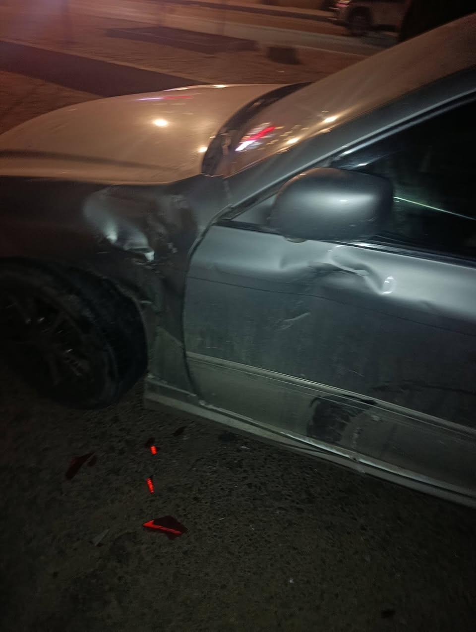 سلام عليك سياره شاهينه للبيع مديل 2004السياره كفاله سابقن بدون كص ابيع على ضربتهة سياره دكمتين شاصي 82سياره شغاله تمشي سياره مداور ثاني يوم هزه بعدهي ما صاقط الشراي يتصل علا الرقم ***********
