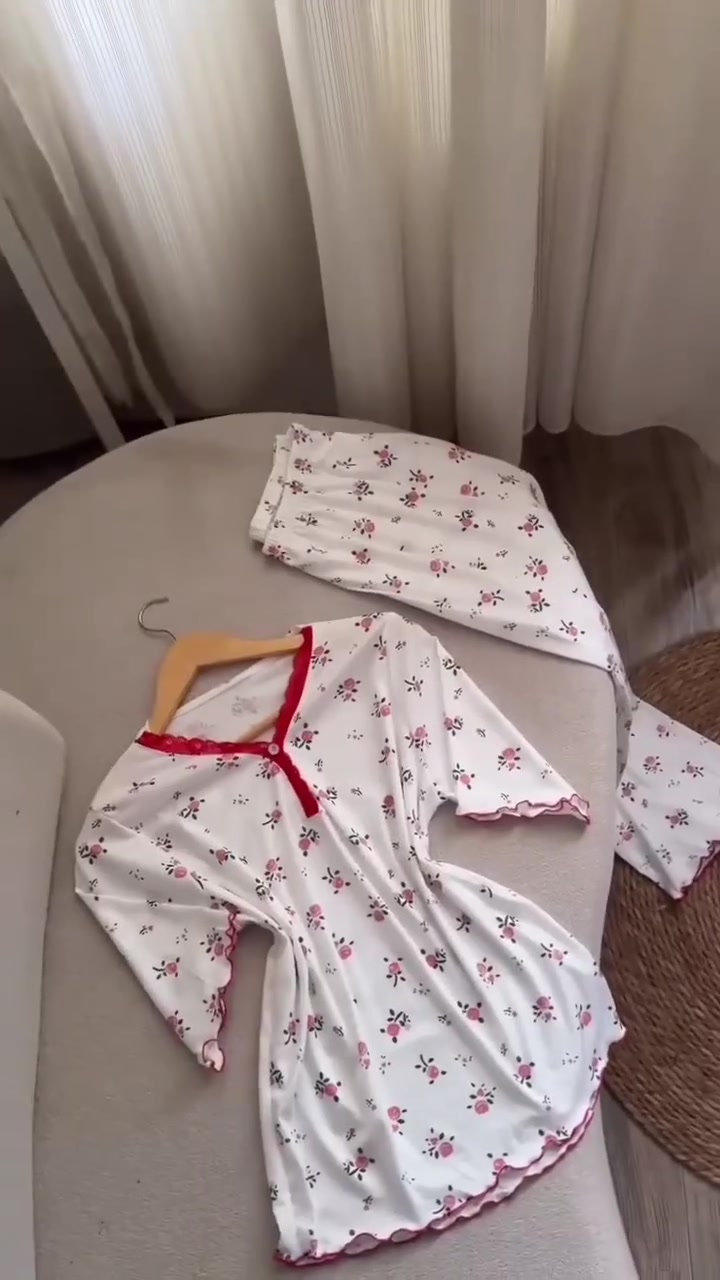 https://t.me/aammrrkkii
جمال القطع يمنا غيرر 🔥 
سعر درزن ٨٥
فانيلا مشطب 
فري سايز


**إذا كنت صاحب هذا الإعلان وتريد حذفه لأي سبب، رجاءا أرسل رسالة إلى الدعم الفني**