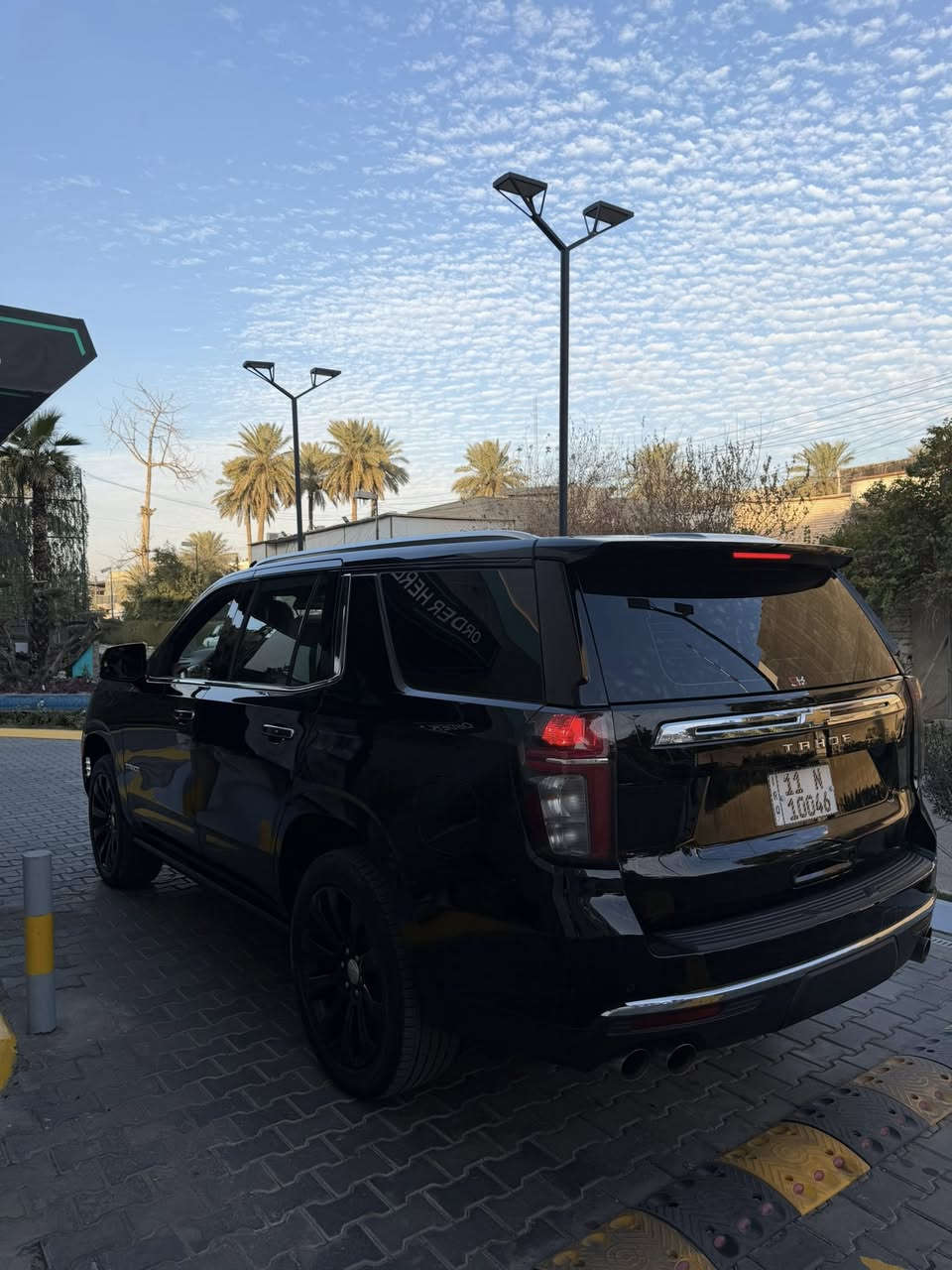 Chevrolet Tahoe 2023 Premier
كاملة مواصفات وكالة المنصور كفاله عامه ومغلفه تغليف كامل 
عداد المسافه 42 Km 
مكانها بغداد المنصور 
سعرها 58,000$ وبيها مجال 
للاستفسار اكثر ***********
