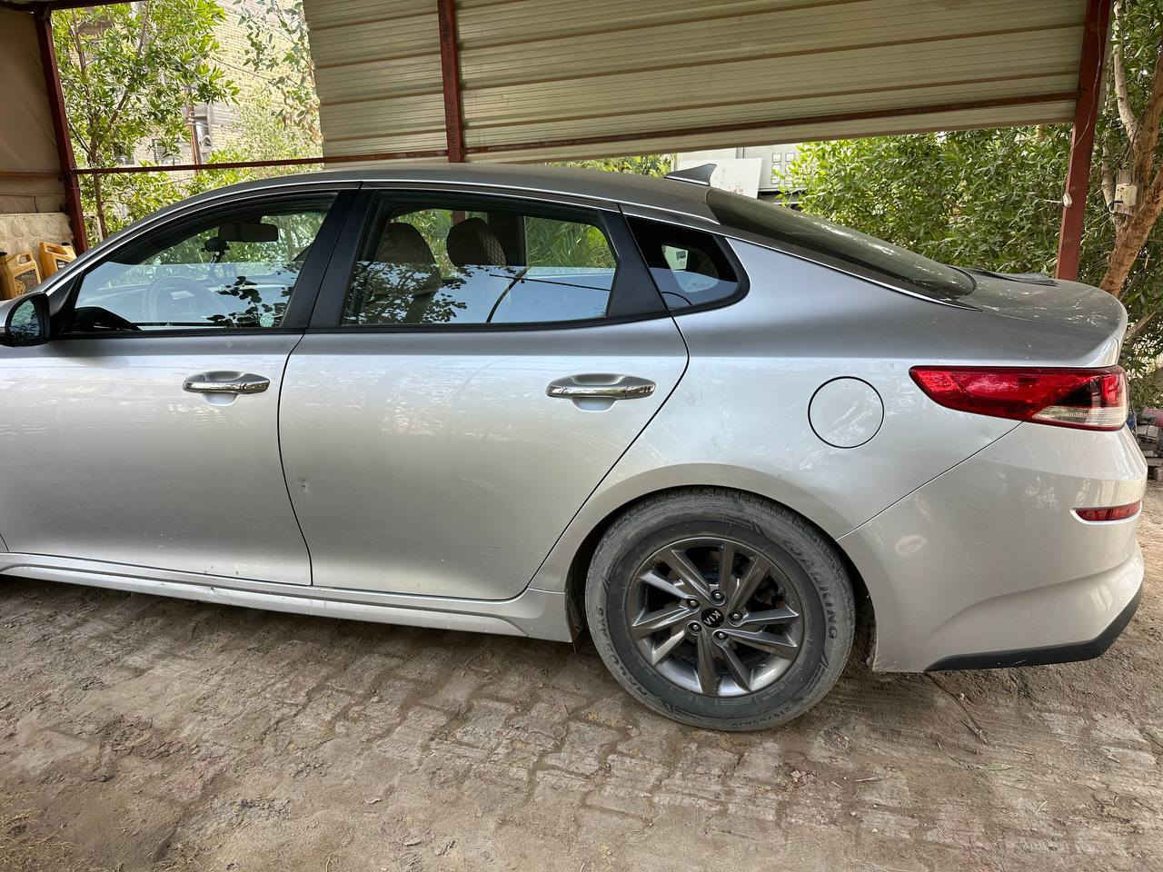 اوبتما 2020 رقم أربيل الدولي باسمي
فئة fe  حادثها فقط طرف البنيد ومصلح نفسه بدون صبغ 
وبقية التفاصيل موجودة بالسونار 
مكان السيارة/ الديوانية 
السعر 148 وفيها مجال بسيط 
***********
