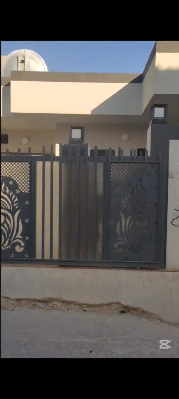 بيت للبيع قسط مقدمه ٤٢مليون شهري ٢٠٠الف عنوان شورجه سركاريز خلف مطعم حمه ناصر ***********
