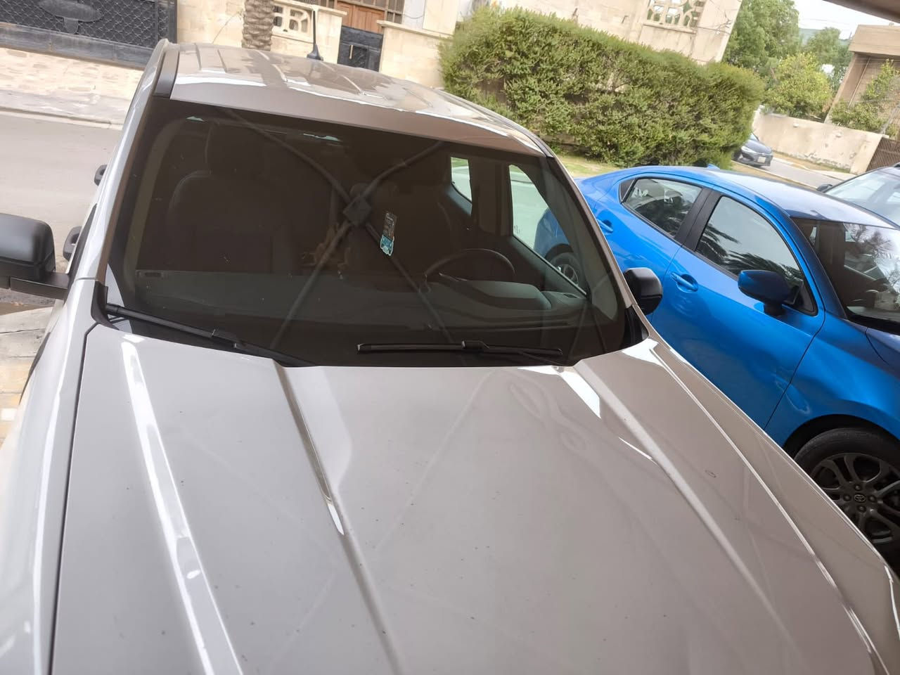 السلام عليكم فود بيكم للبيع السياره جديده بمعنى الكلمه تون تيربو ..
شوته رياضي 
عليها اكزوز 
سستم صوت 
تزويد برابوس. 
للتواصل (***********) (***********)ملاحضه السياره هايبرد
