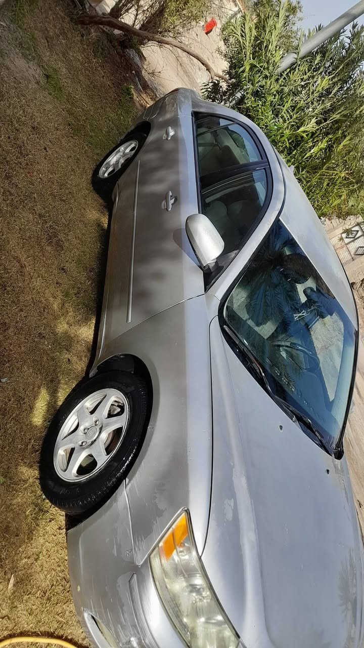 سوناتا وارد امريكي موديل ٩ محرك كير صدر تخم تاير جاهزه صبغ عام طخته بل تكمه البنص عكس سايق فقط 
رقم ذيقار انكليزي مالكه جيراني تحويل شوكت ميعجبك 
*********** ؟؟سعر ٨٥ وبيه مجال
