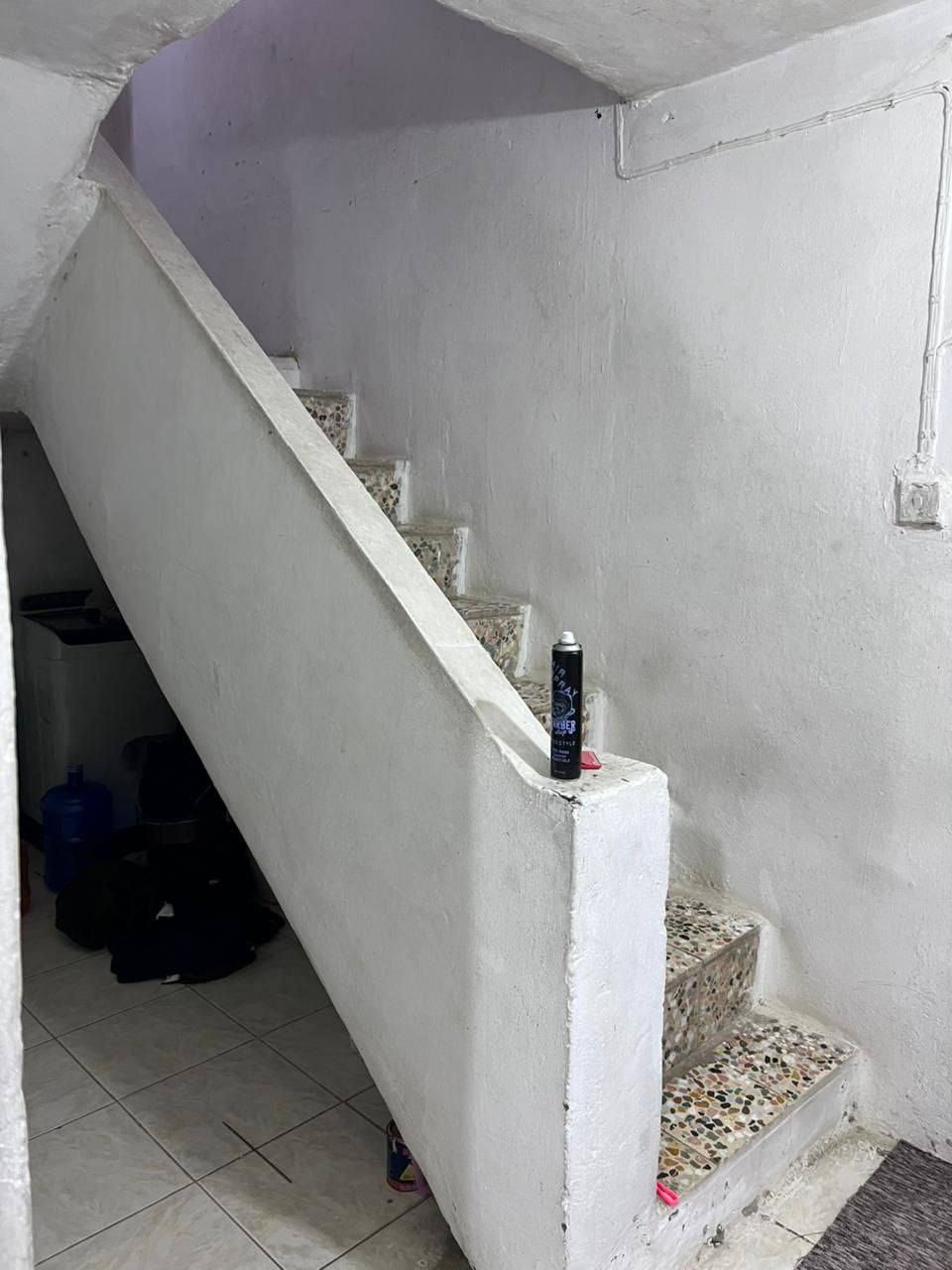 علق بكلمة ( تم ) على المنشور بالصفحة الرئيسية  لكي يصلك السعر 
لتصلك المزيد من العروض يرجى متابعة الصفحة👆👆

بيت في داموك شارع عماره كاظم عبيد 
المساحه 210 بناء قديم

الطابق الارضي 
يتكون من غرفة نوم ومطبخ وهول واستقبال وصحيات داخلية وخارجية
 مع محل مأجر  ( حلاق )
ع شارع تجاري
 مقابيل عماره علي حيدر

📍📍  للاستفسار اكثر يرجى الاتصال على ارقام المكتب
            او التواصل عالخاص
         ☎️   ***********
         ☎️   *********** 

🌍  عنوان المكتب // كوت الخاجية شارع ٤٠
       مقابل العزاوي للاجهزة الكهربائية
       مجاور صبحي ابو الفلافل 

📍📍 نستقبل كافة عروض البيع والشراء للدور والاراضي السكنية
