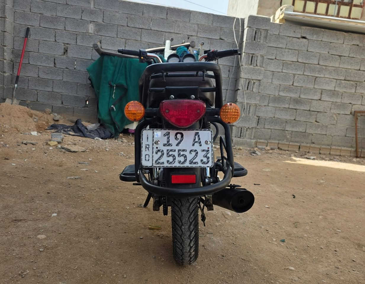 سلام عليكم دايون نفخ موديل 2024 كفاله عامه رقم كربلاء سنويه دراجه كامله مكمله مكفوله من شخط ولكلبه دراجه مال واحد جناي اللبيع مكاني كربلاء سعر مليونين 300 رقم الهاتف ***********
