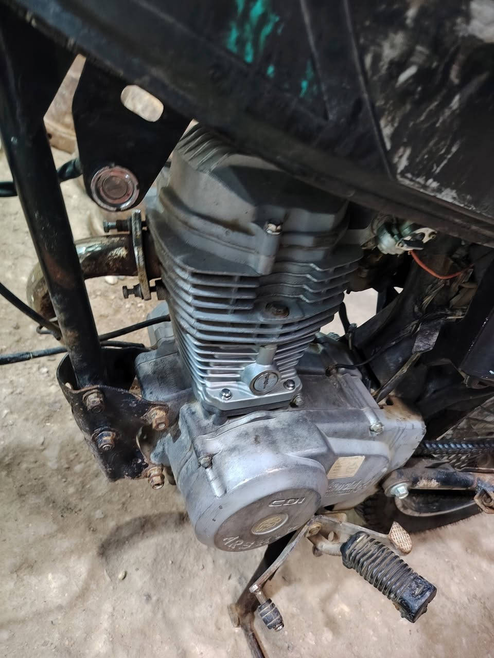 سلام عليكم ورحمة ايراني للبيع كلك كلك
بيها بليته اكفلها الك من كلشي ونضيفه جدا وكلشي شغال بيها تواير جدد
وخير من لله سعرها 350 وبيها مجال بسيط كلش
*********** مكانها الرفاعي
