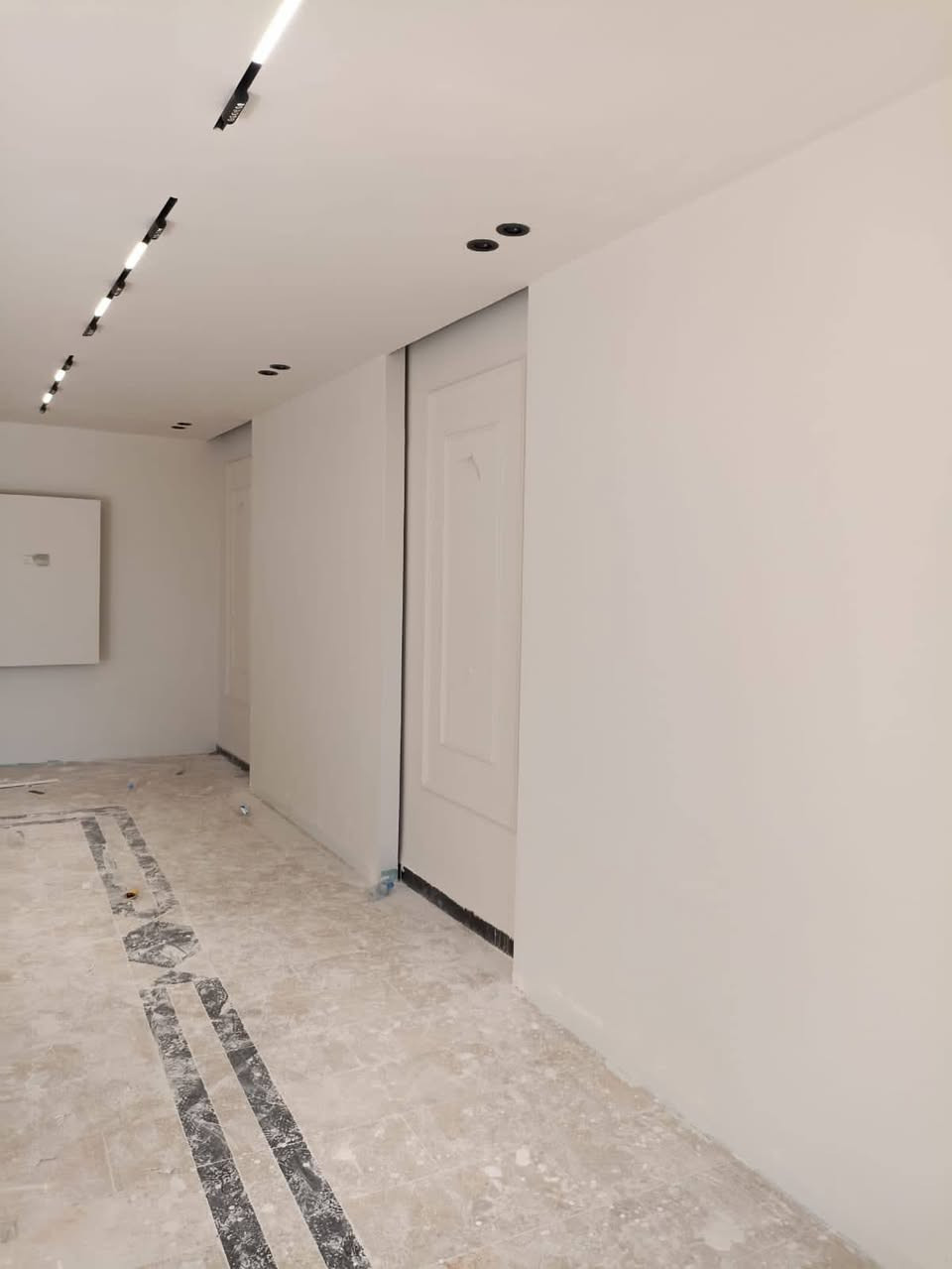 لمتميزون للديكور                                                                      موصفات العمل                                                                         هيكل حديد🕶
جبسم بورد🟩                                          كافه انواع الديكورات الدخلي
اناره بروفايل
صبغ الدور والبنايات داخلي وخارجي🖌️ 
باركيه خشب                                                                         سحب ملكي🏛️    
ورق جدران 
بديل الخشب والرخام 
تشطيبات وترميم شامل 🏠
للطلب والاستفسار الاتصال *********** ابو مصطفى                         اسعار تنافسيه حقيقيه بغداد الكرخ الرصافه🌎
