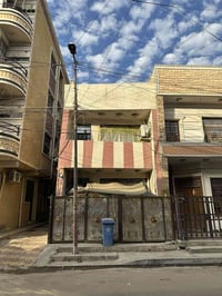 دار للبيع مساحة ٨٠م واجهة ٥م ٣ طوابق + ٤ غرف نوم+ ٢ خدمات  للإستفسار  ...