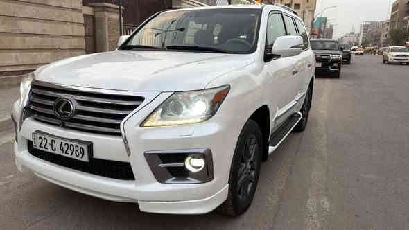 لكزز 2015 رقم اربيل تحويل او وكاله ماشيه 165 الف صبغ عام 
ما عدا الصندوق و نص البنيد الباقي صبغ جاهزه من كولشي كهربائيات تبريد وكشنات صدر جديد تايرات
مكان سياره بغداد ***********
