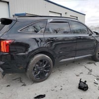سورنتو 2023 تيربو موضح صور الحادث للاستفسار 07702675562