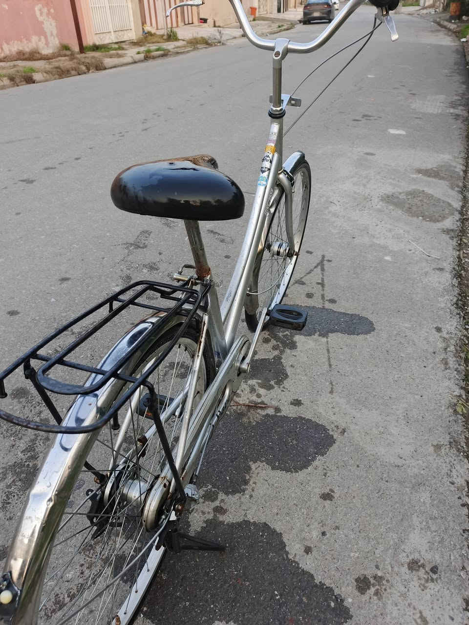 السلام عليكم باسكل عبد الحليم الباسكل 2019 كامل مابي اي نقوصات السعر 95 وبي مجال
الرقم.  ***********
